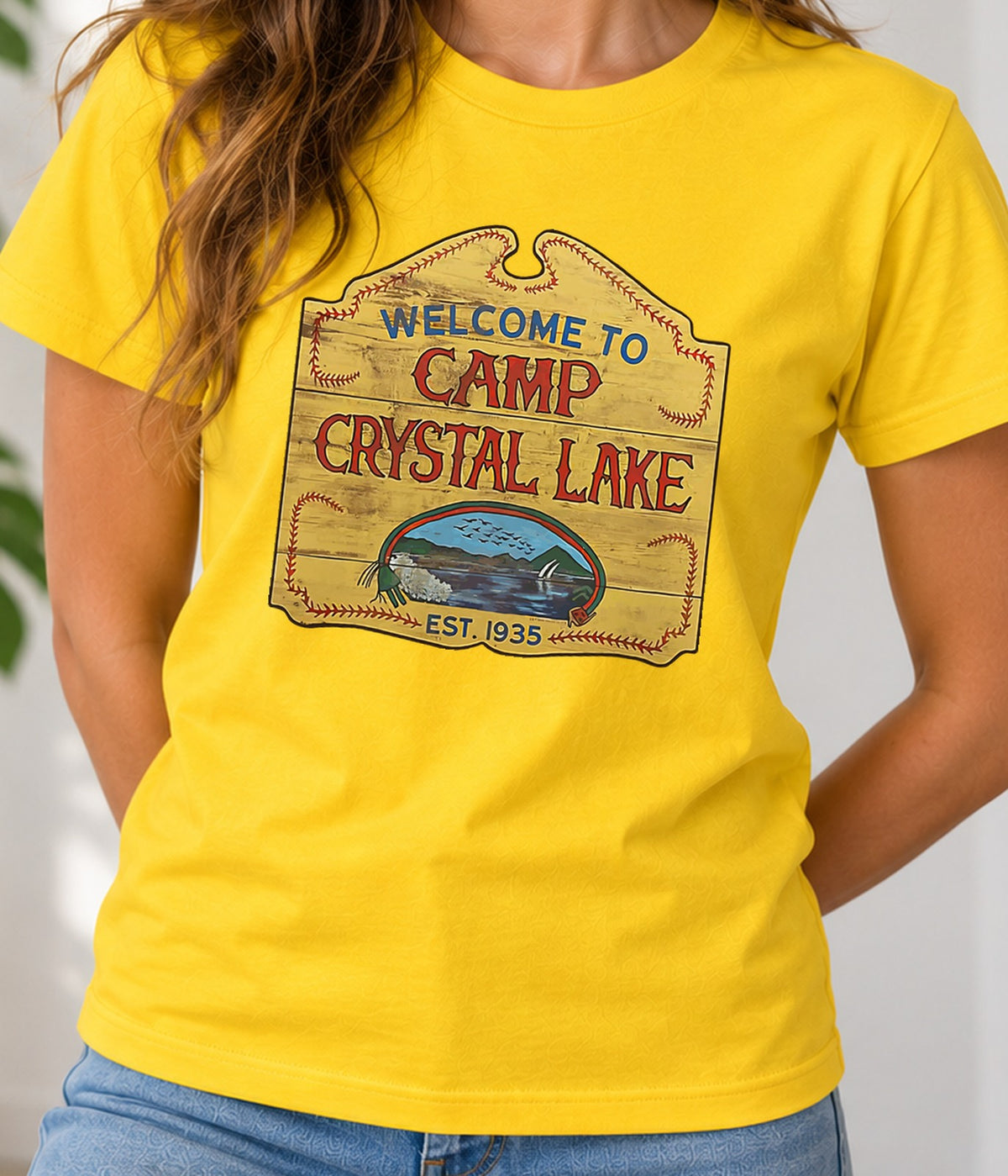 Camiseta mujer Camp Crystal Lake (amarilla)