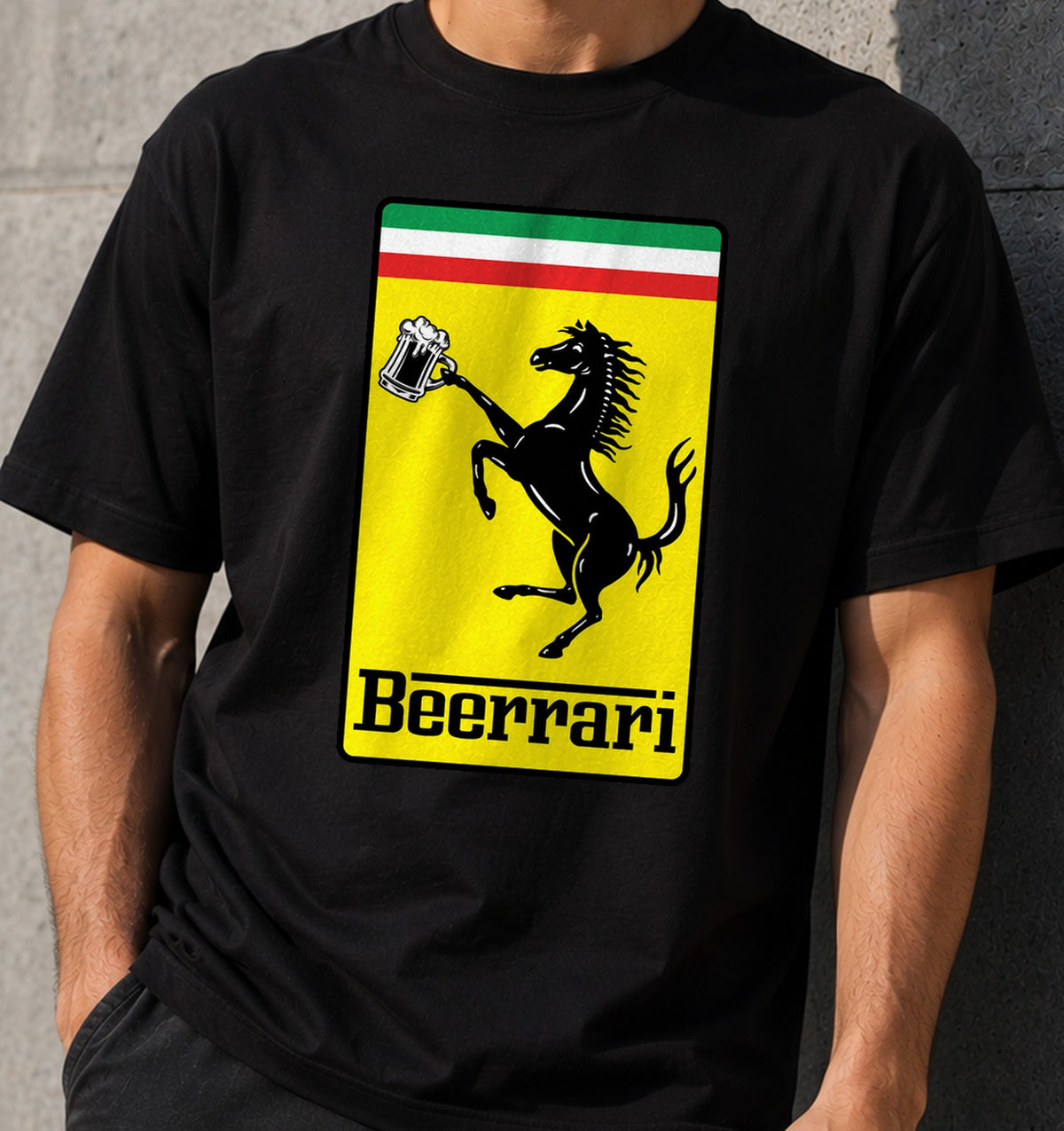 Camiseta Beerrari – Parodia para amantes de la cerveza (negra)