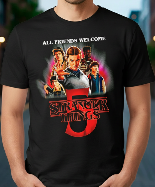 Sudadera Stranger Things 5 – All Friends Welcome