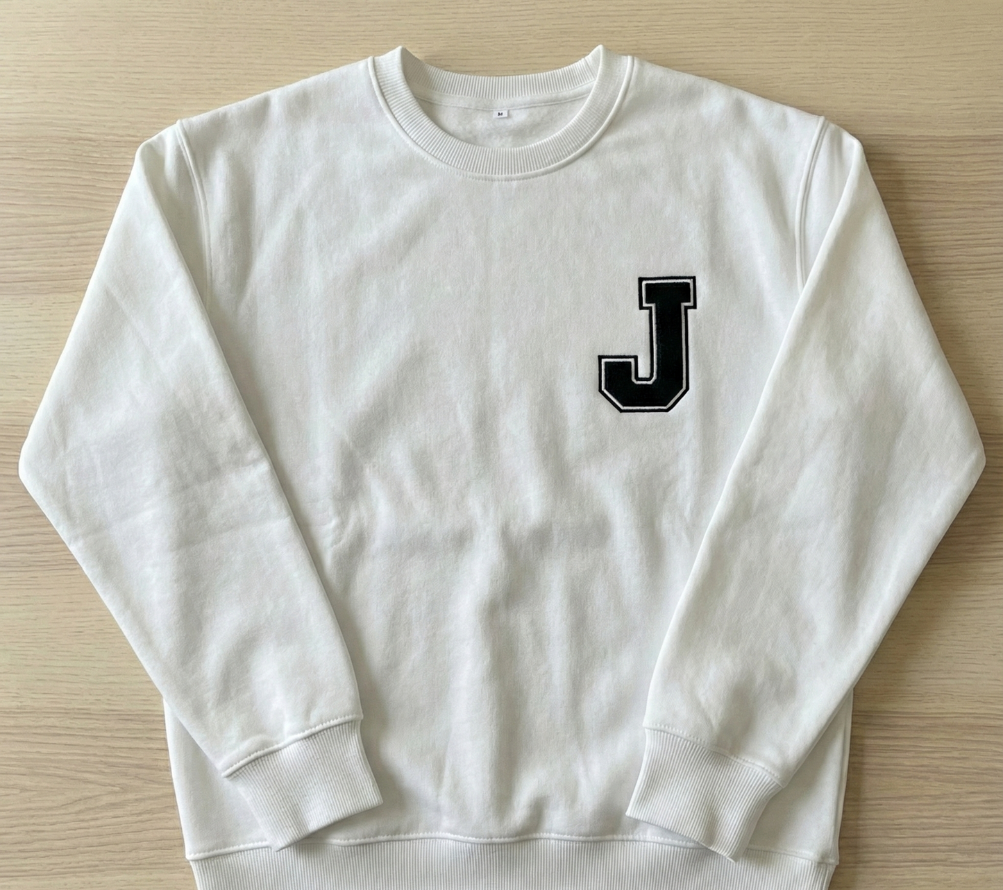 Sudadera Blanca Personalizable | Elige tu Inicial Estilo College